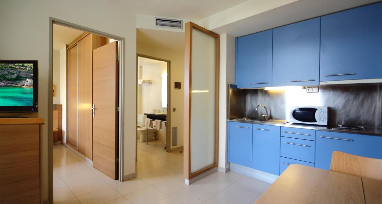 Aqua Hotel Nostre Mar Apartments ピネダ・デ・マール エクステリア 写真