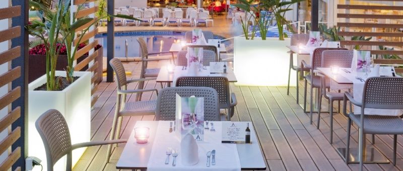 Aqua Hotel Nostre Mar Apartments ピネダ・デ・マール エクステリア 写真