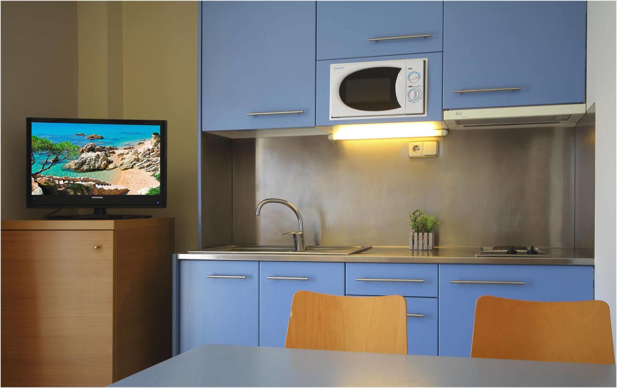 Aqua Hotel Nostre Mar Apartments ピネダ・デ・マール エクステリア 写真